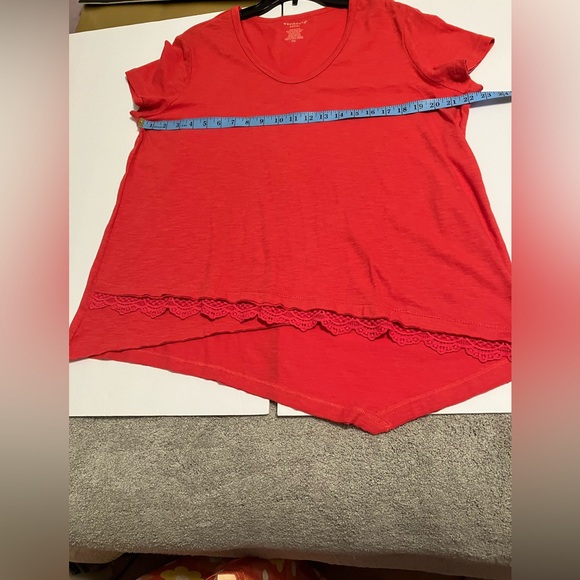 Nantucket Red Westbound Scoop Neck Sharkbite Hi-Lo Tee PXL - Picture 8 of 8